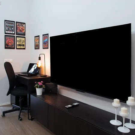 Melodies Of Apartment *